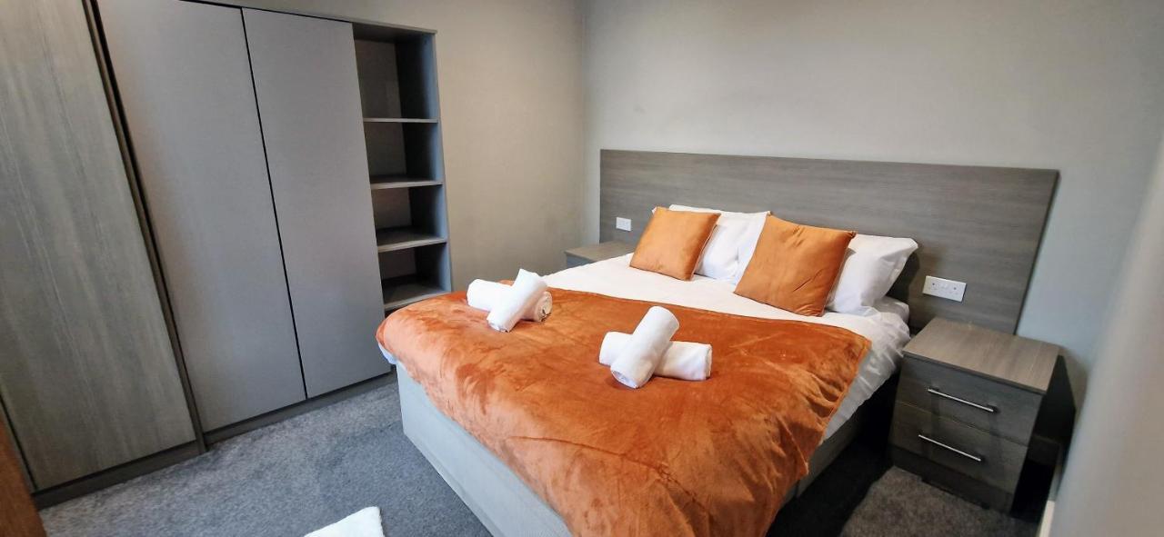 Central Reading Modern 3Br Flat - Walk To Station And High Street Exterior photo